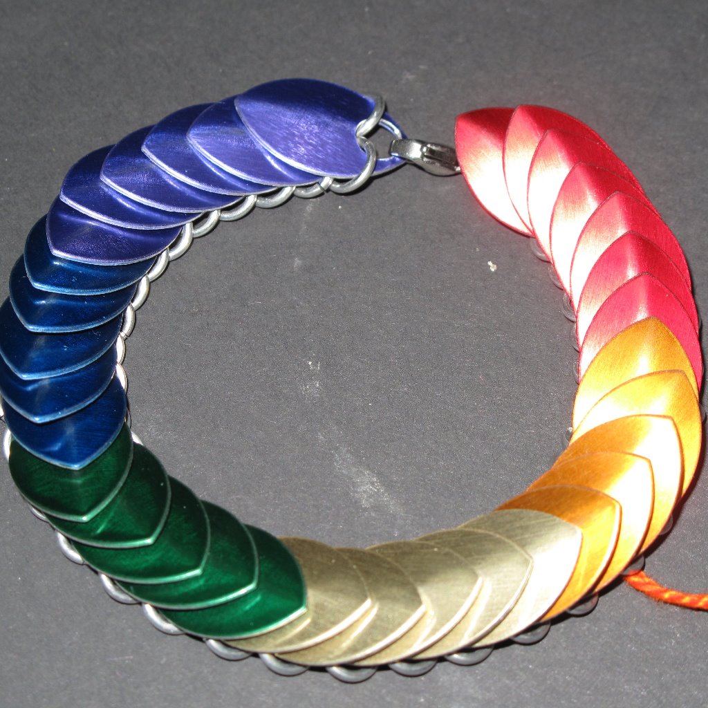 Chainmail Bracelet - Euro 4in1 Scalemail Weave